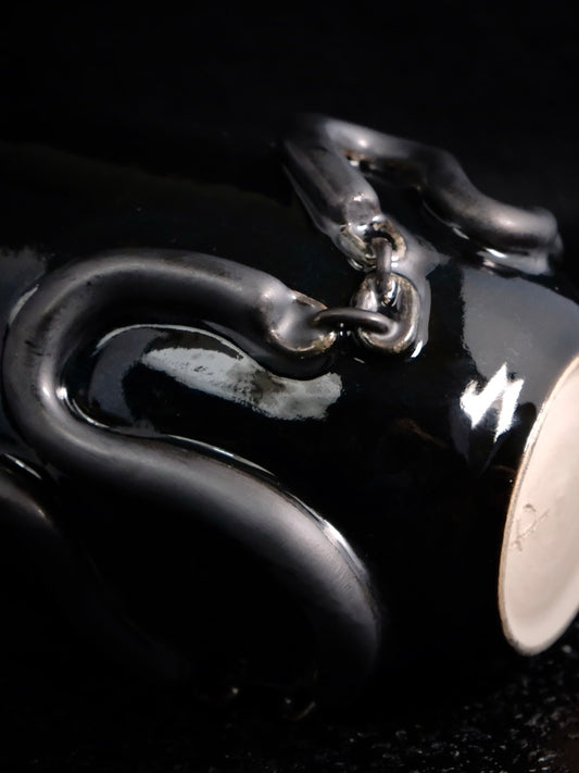 snake / chain cup 1